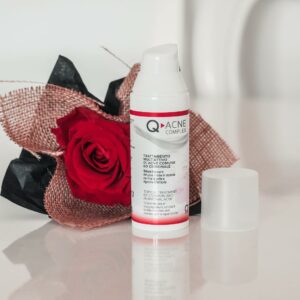 Q-Acne Complex trattamento