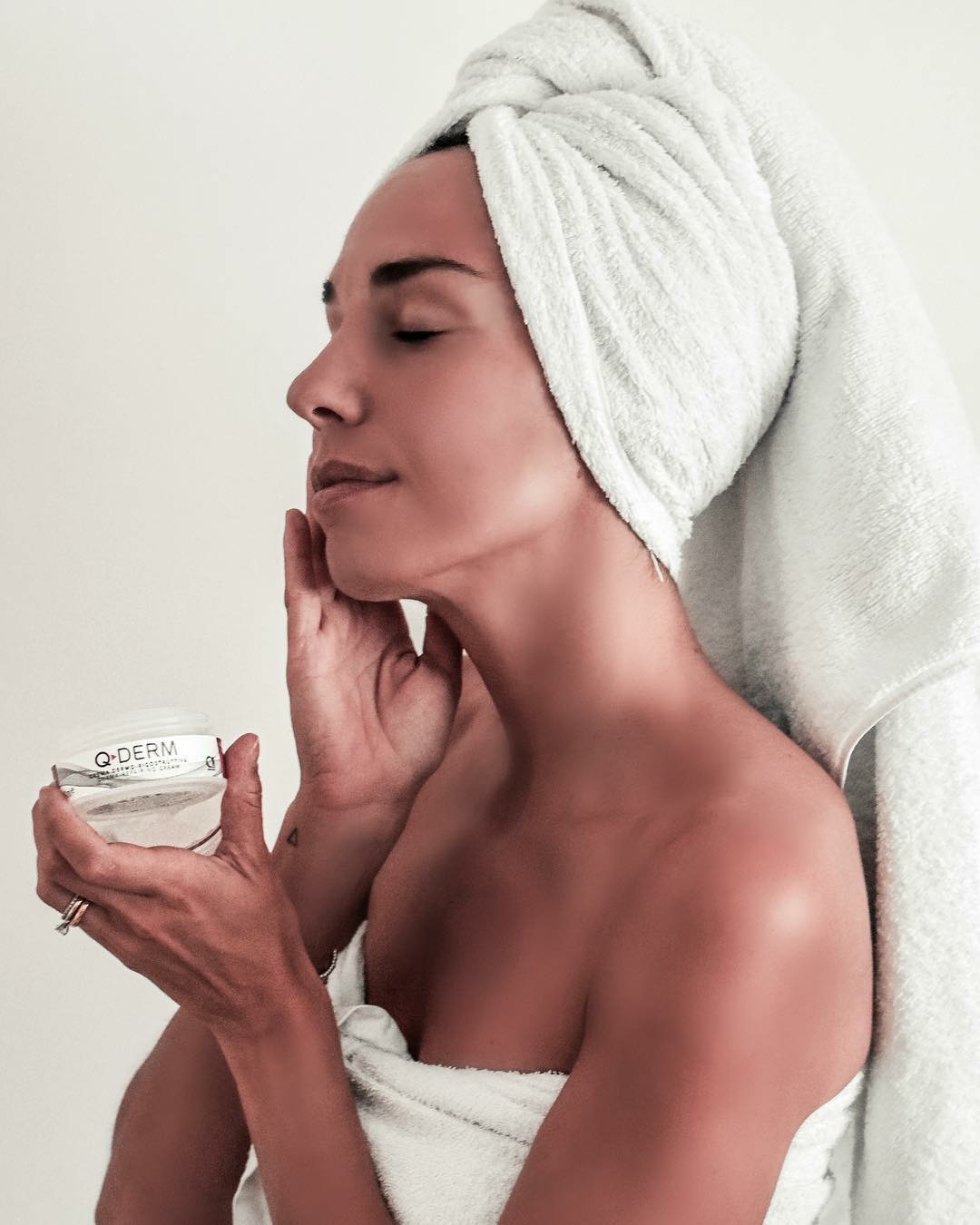 Q-Derm rughe e cicatrici